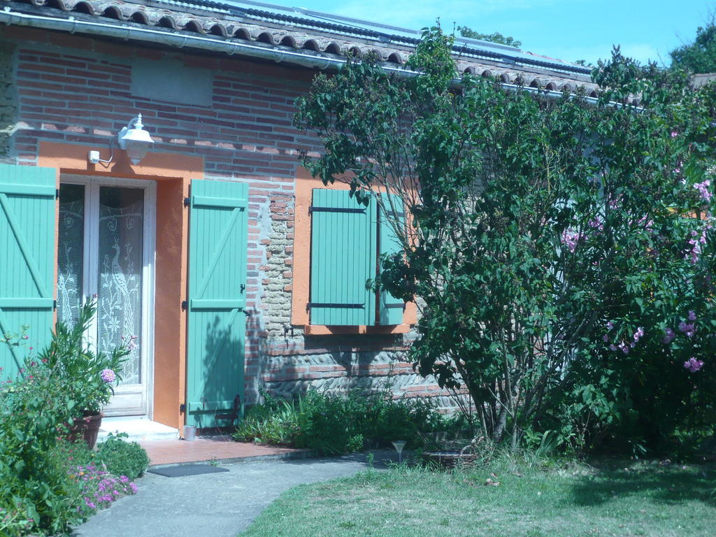 Bed and Breakfast Le Soubiran Berat Exterior foto