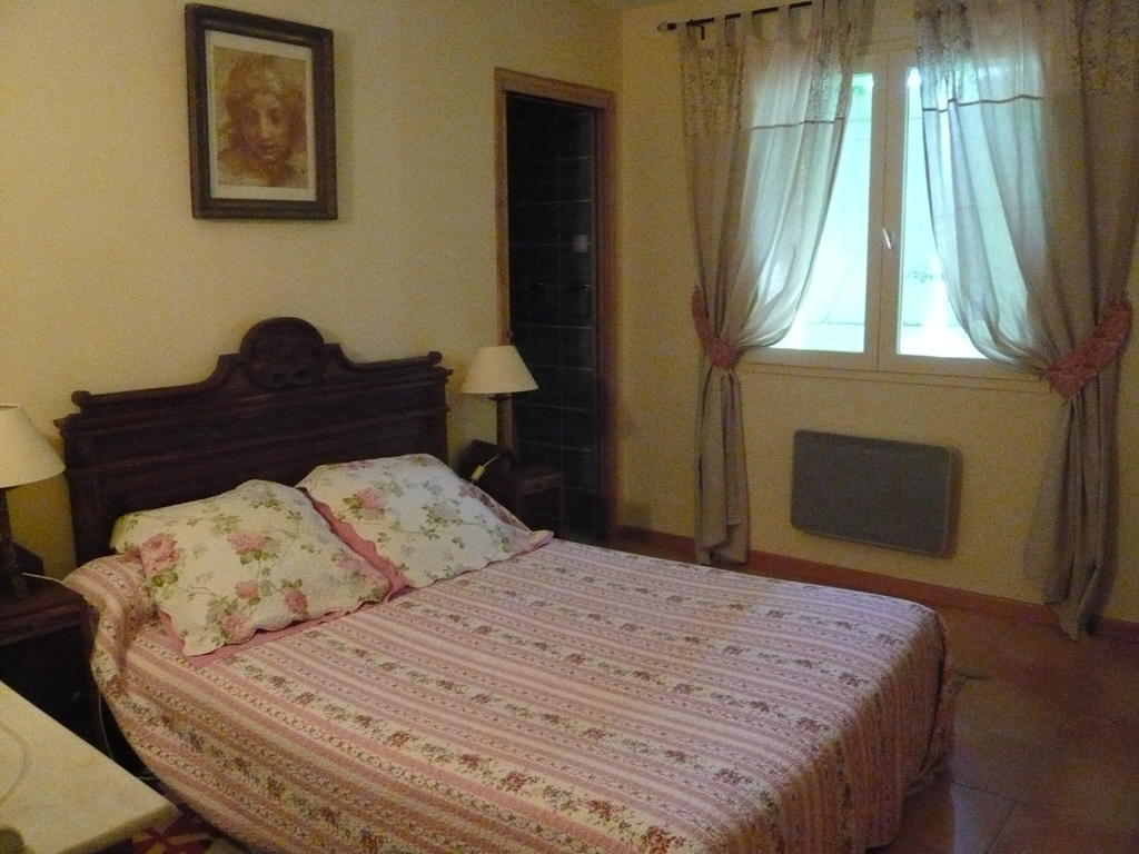 Bed and Breakfast Le Soubiran Berat Zimmer foto